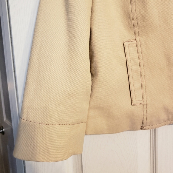 Liz Claiborne Taupe Two Button Snap Jacket - Picture 4 of 8